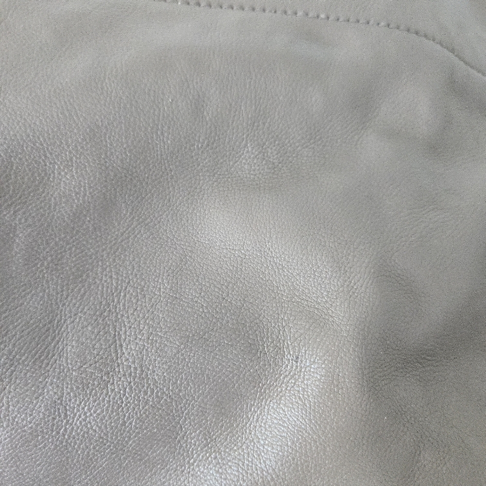 Prada‎ Brown Leather Bag - Picture 15 of 17